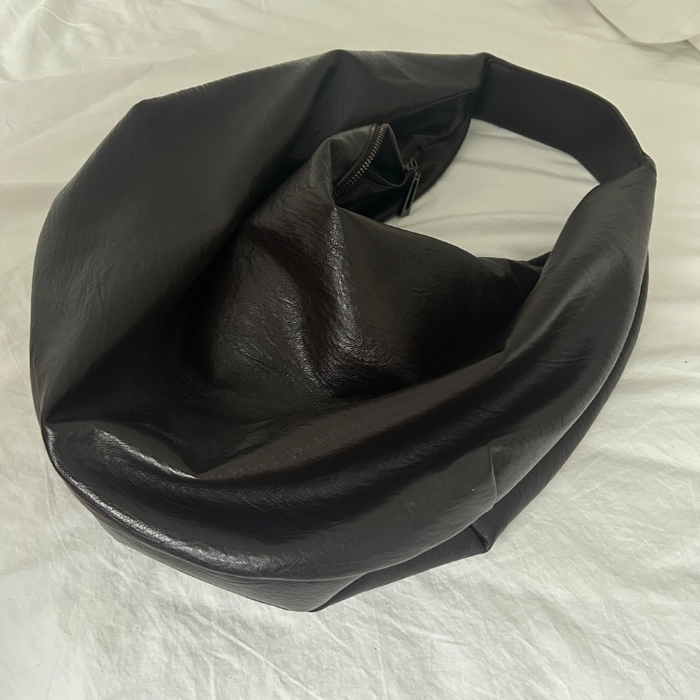 Brown vegan leather hobo bag - Picture 2 of 3